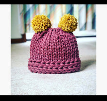 Load image into Gallery viewer, Chunky adult Beanie
