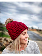 Load image into Gallery viewer, Chunky adult Beanie