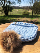 Load image into Gallery viewer, Chunky adult Beanie