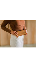 Load image into Gallery viewer, Clare- leather wallet