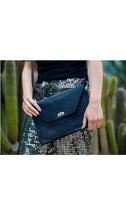 Load image into Gallery viewer, Frankie- Leather Envelope bag