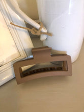 Load image into Gallery viewer, XLarge rectangle hair claw clip