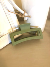 Load image into Gallery viewer, XLarge rectangle hair claw clip