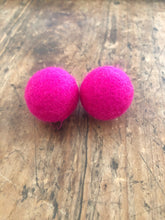 Load image into Gallery viewer, Large felt ball earrings