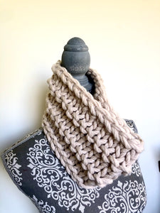 Cable tight knit snood