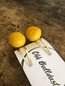 Large felt ball clip set